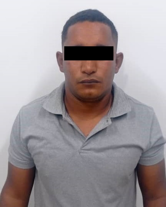 Detienen a hombre por presuntamente hacerse pasar por funcionario del INTT para falsificar documentos, en Puerto La Cruz