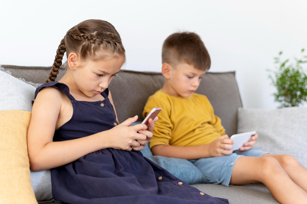 Google permitirá a los padres aprobar con qué contactos se comunican sus hijos a través de Family Link
