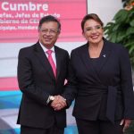 Petro asume presidencia de la Celac y critica que migrantes sea enviados a cárcel de El Salvador