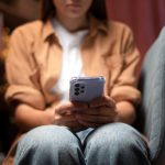 Consejos claves para desconectarte del celular sin sufrir en el intento